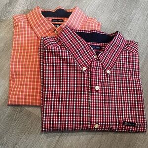 Lot of 2 Men’s Chap’s button down short sleeve shirts Sz Large